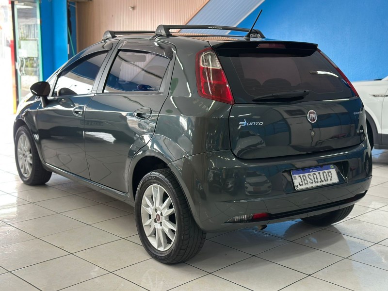 PUNTO 1.6 ESSENCE 16V FLEX 4P MANUAL - 2011 - CAXIAS DO SUL