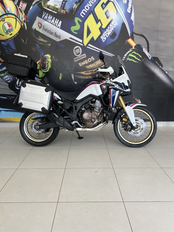 HONDA - CRF 1000L AFRICA TWIN - 2017/2017 - Branca - R$ 62.900,00