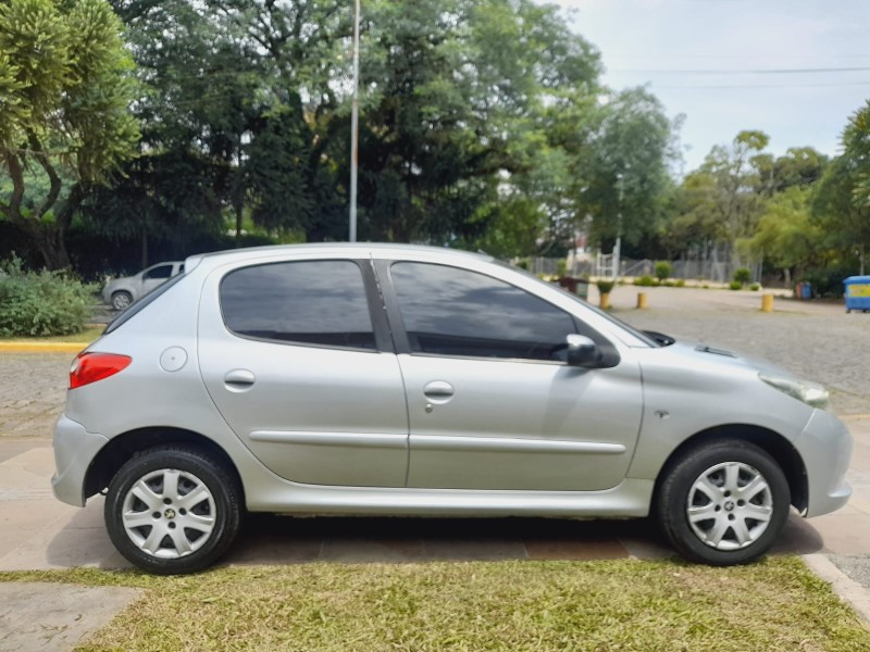 207 1.4 XR 8V FLEX 4P MANUAL - 2012 - FARROUPILHA