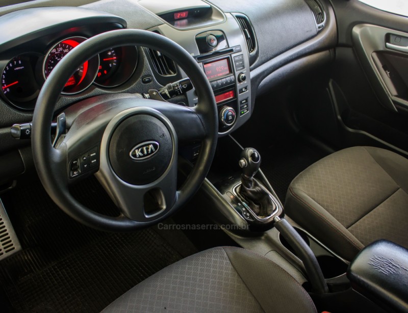 CERATO 1.6 SX3 16V FLEX 4P AUTOMÁTICO - 2011 - NOVO HAMBURGO