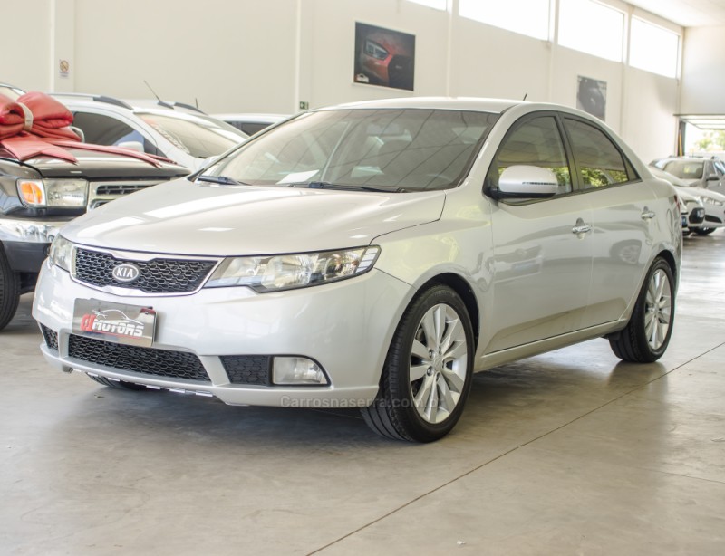 CERATO 1.6 SX3 16V FLEX 4P AUTOMÁTICO - 2011 - NOVO HAMBURGO