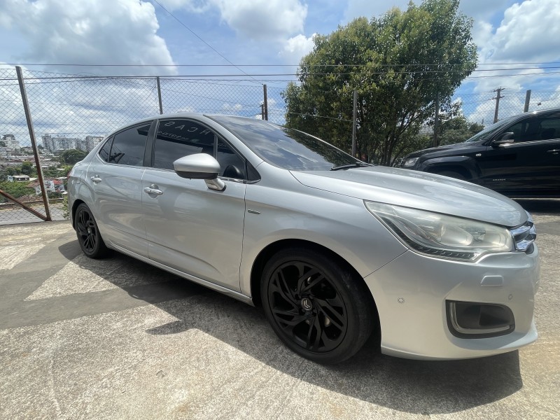 C4 LOUNGE 1.6 EXCLUSIVE 16V TURBO GASOLINA 4P AUTOMÁTICO - 2014 - CAXIAS DO SUL