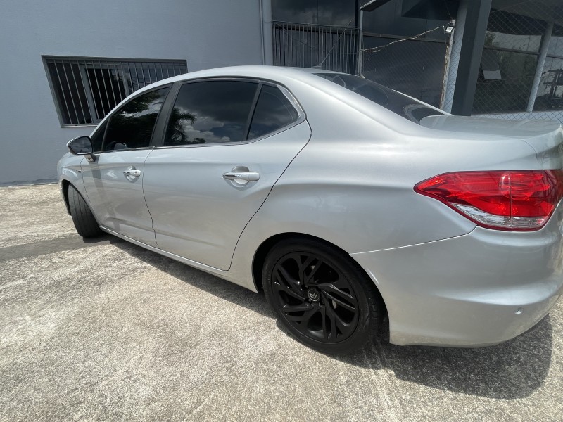 C4 LOUNGE 1.6 EXCLUSIVE 16V TURBO GASOLINA 4P AUTOMÁTICO - 2014 - CAXIAS DO SUL