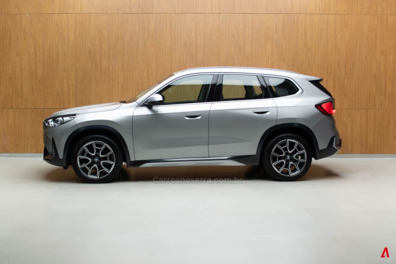 X1 2.0 16V TURBO ACTIVEFLEX SDRIVE20I X-LINE 4P AUTOMÁTICO - 2024 - GARIBALDI