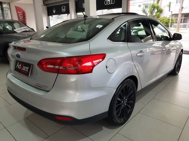 FOCUS 2.0 TITANIUM FASTBACK 16V FLEX 4P AUTOMÁTICO - 2016 - CAXIAS DO SUL