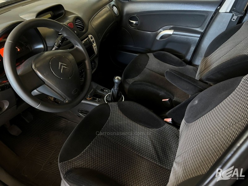 C3 1.4 I EXCLUSIVE 8V FLEX 4P MANUAL - 2010 - SAPIRANGA