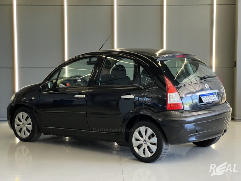 C3 1.4 I EXCLUSIVE 8V FLEX 4P MANUAL - 2010 - SAPIRANGA