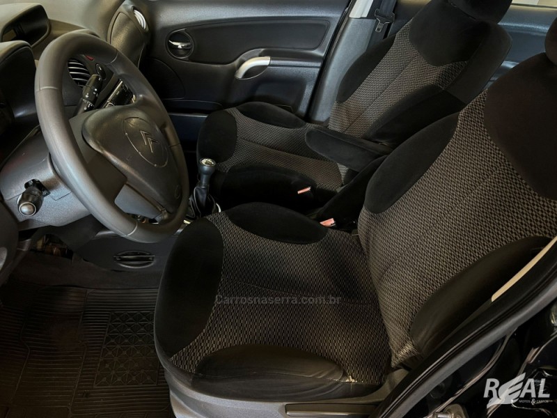 C3 1.4 I EXCLUSIVE 8V FLEX 4P MANUAL - 2010 - SAPIRANGA