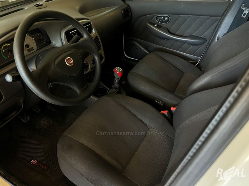 PALIO 1.0 MPI FIRE ECONOMY 8V FLEX 4P MANUAL - 2012 - SAPIRANGA