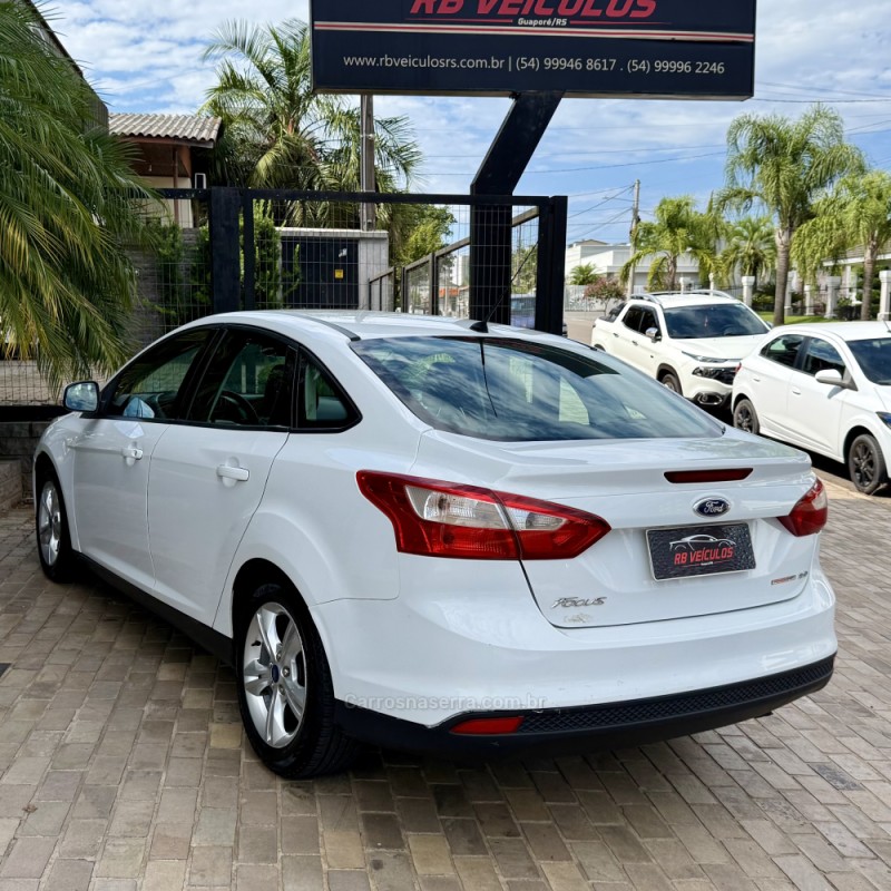 FOCUS 2.0 SE 16V FLEX 4P AUTOMÁTICO - 2015 - GUAPORé