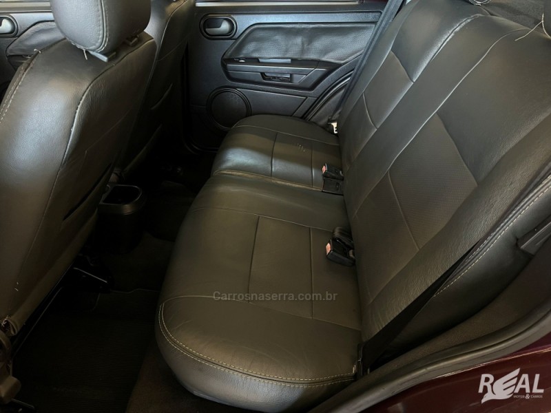 ECOSPORT 1.6 FREESTYLE 8V FLEX 4P MANUAL - 2012 - SAPIRANGA