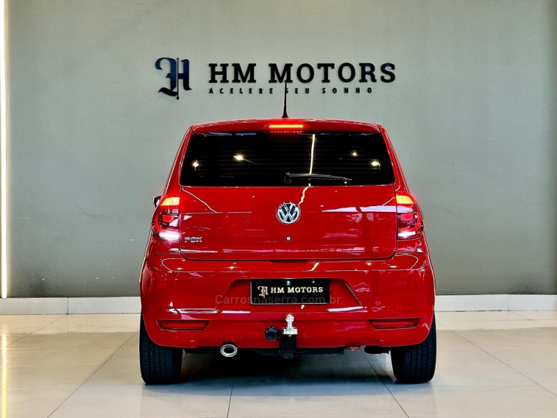 FOX 1.0 ITREND 8V FLEX 4P MANUAL - 2014 - CAXIAS DO SUL