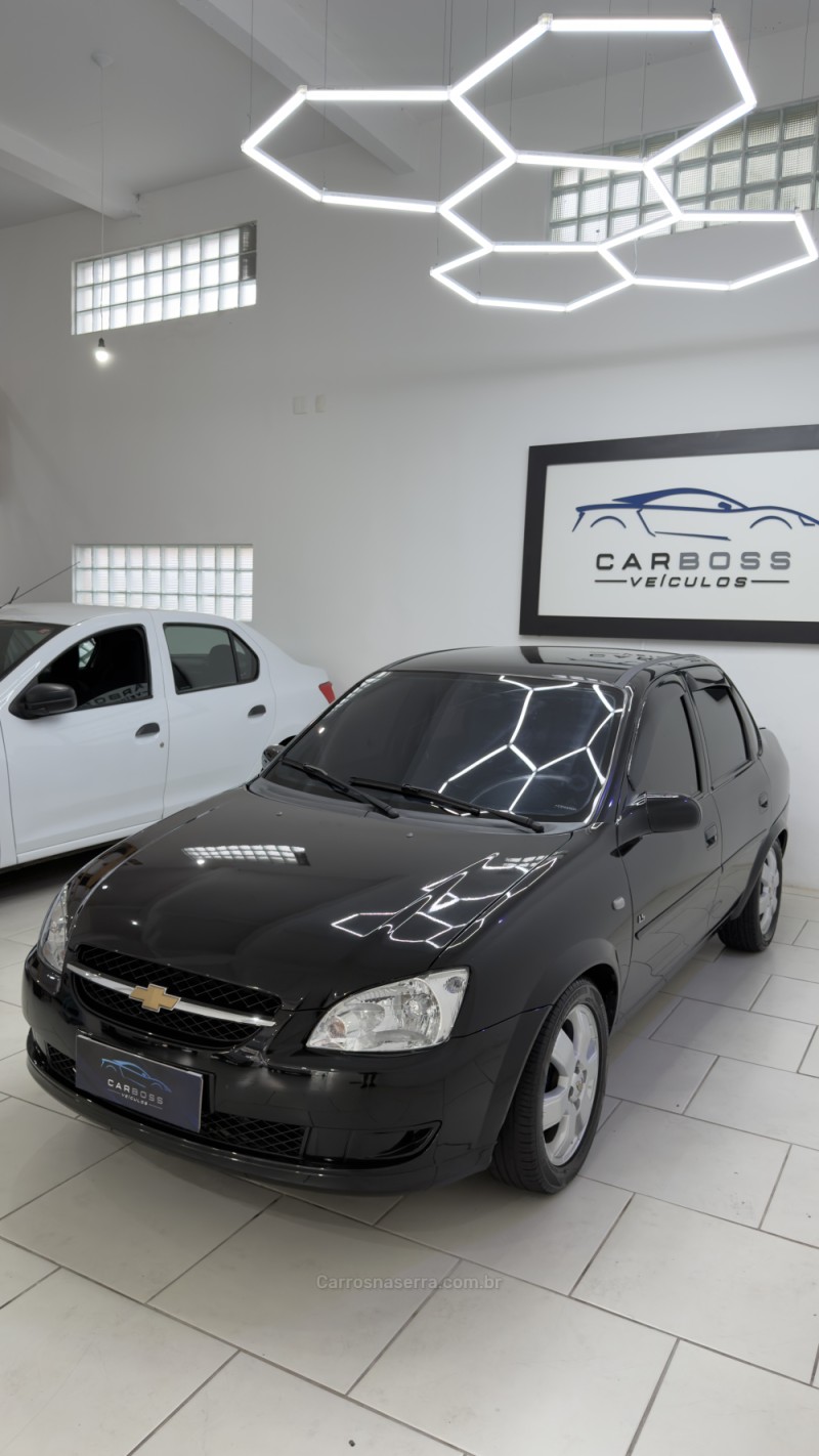 CLASSIC 1.0 MPFI LS 8V FLEX 4P MANUAL - 2012 - CAXIAS DO SUL