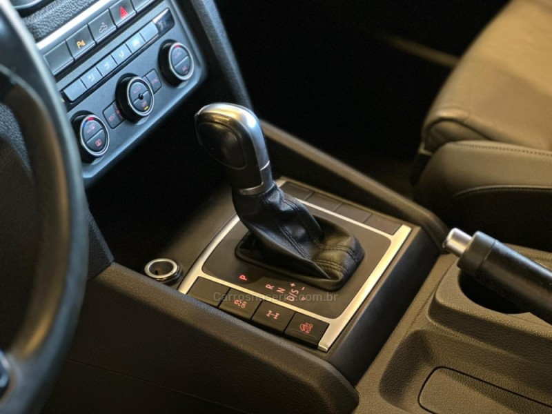 AMAROK 2.0 HIGHLINE 4X4 CD 16V TURBO INTERCOOLER DIESEL 4P AUTOMÁTICO - 2018 - CAXIAS DO SUL