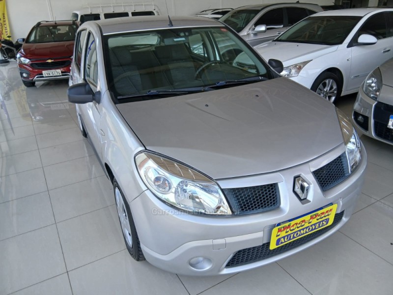 SANDERO 1.6 EXPRESSION 8V FLEX 4P MANUAL - 2010 - NOVA PETRóPOLIS