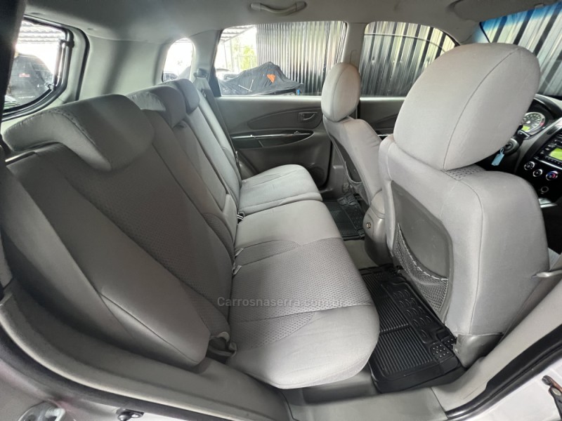 TUCSON 2.0 MPFI GL 16V 143CV 2WD GASOLINA 4P AUTOMÁTICO - 2010 - CAXIAS DO SUL