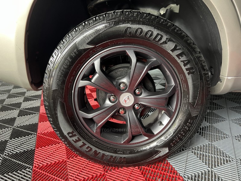 TUCSON 2.0 MPFI GL 16V 143CV 2WD GASOLINA 4P AUTOMÁTICO - 2010 - CAXIAS DO SUL