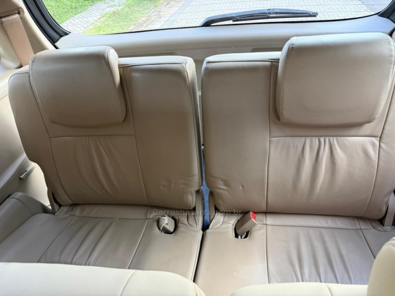 HILUX SW4 3.0 SRV 4X4 7 LUGARES 16V TURBO INTERCOOLER DIESEL 4P AUTOMÁTICO - 2010 - IVOTI