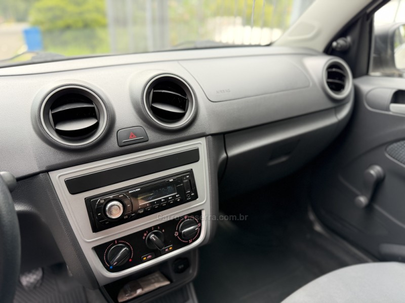 GOL 1.0 8V GASOLINA 2P MANUAL - 2015 - NOVA PRATA