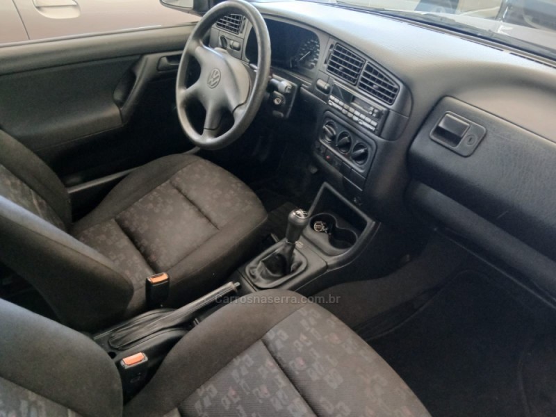 GOLF 1.8 MI GL 8V GASOLINA 4P MANUAL - 1998 - NOVA PETRóPOLIS