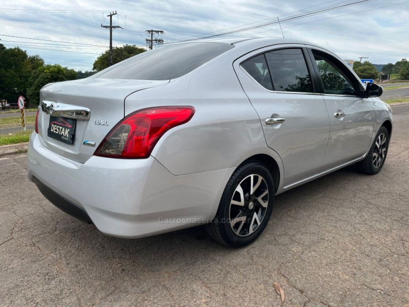 VERSA 1.6 16V FLEX SL 4P XTRONIC - 2017 - DOIS IRMãOS