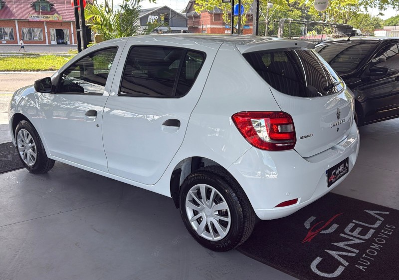 SANDERO 1.0 AUTHENTIQUE 12V FLEX 4P MANUAL - 2017 - CANELA