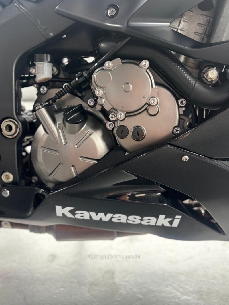 NINJA ZX-6R 636  - 2020 - CAXIAS DO SUL