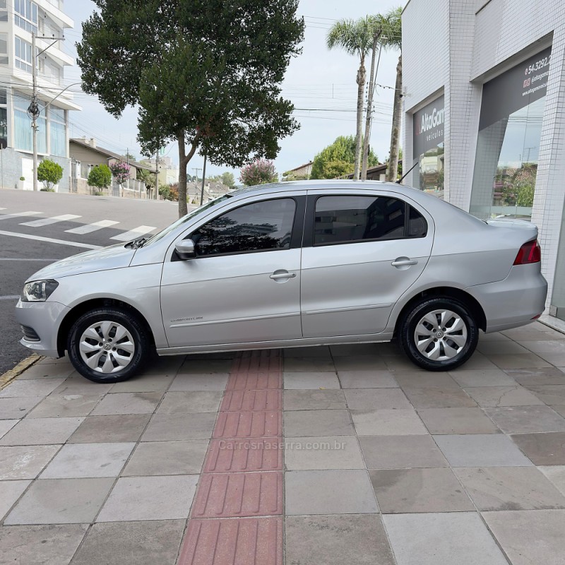 VOYAGE 1.6 MI COMFORTLINE 8V FLEX 4P MANUAL - 2015 - FLORES DA CUNHA