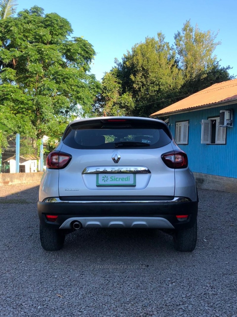 CAPTUR 2.0 16V FLEX INTENSE AUTOMÁTICO - 2020 - IGREJINHA