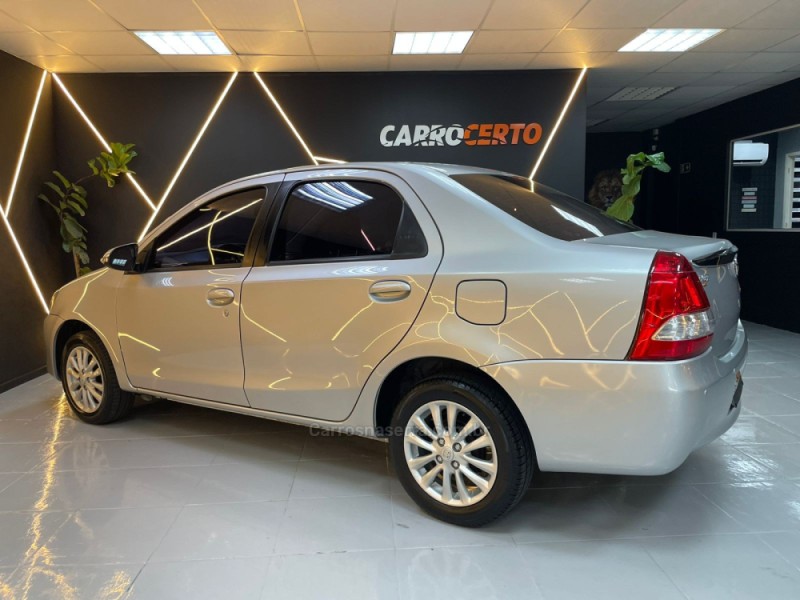 ETIOS 1.5 XLS SEDAN 16V FLEX 4P MANUAL - 2016 - NOVO HAMBURGO