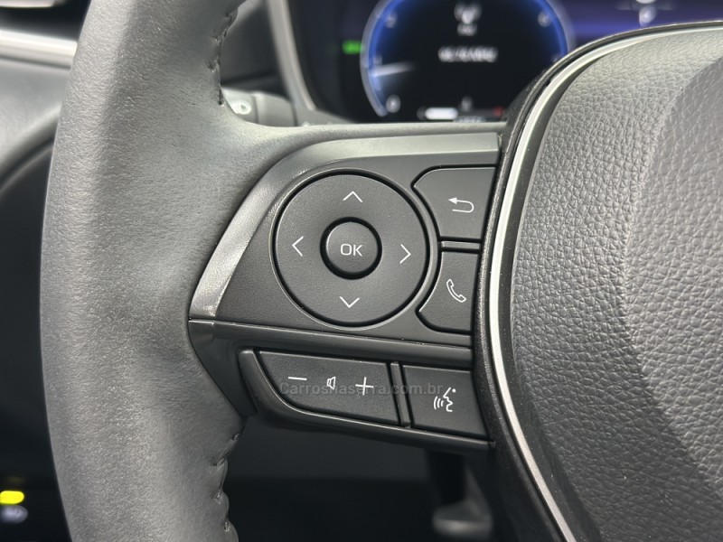 COROLLA 2.0 CROSS XRX 16V FLEX 4P AUTOMÁTICO - 2025 - SANTA CRUZ DO SUL