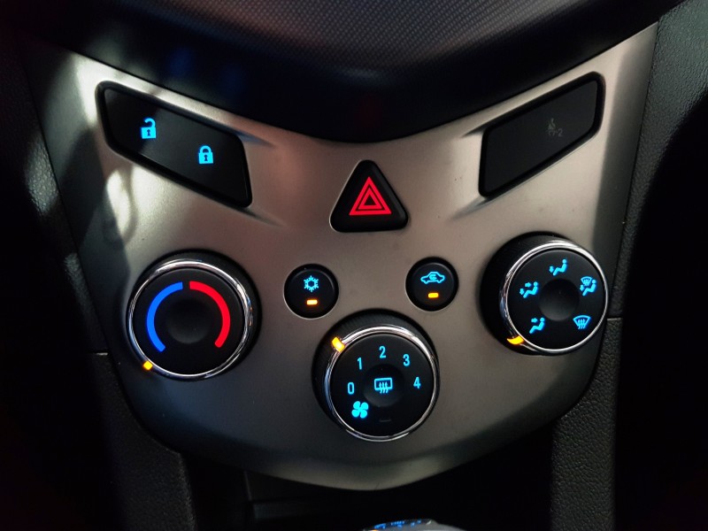 SONIC 1.6 LTZ SEDAN 16V FLEX 4P AUTOMÁTICO - 2013 - CAXIAS DO SUL