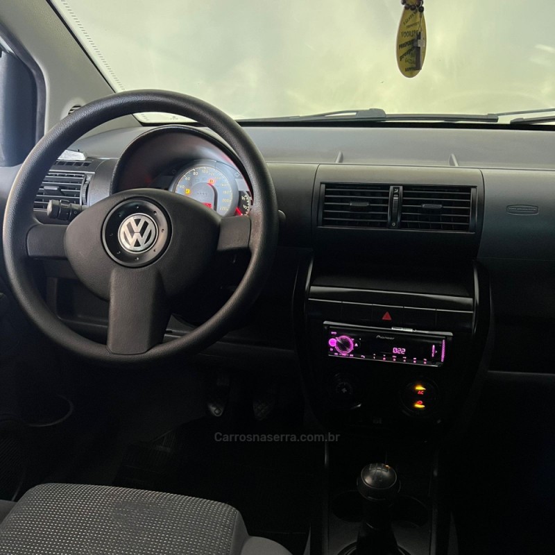 FOX 1.6 MI PLUS 8V FLEX 4P MANUAL - 2008 - PORTãO