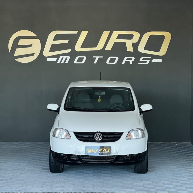 FOX 1.6 MI PLUS 8V FLEX 4P MANUAL - 2008 - PORTãO