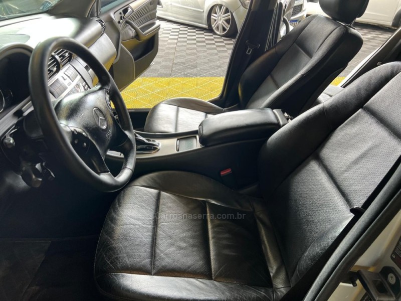 C 230 2.5 AVANTGARDE V6 24V GASOLINA 4P AUTOMÁTICO - 2006 - CAXIAS DO SUL