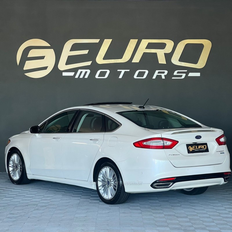 FUSION 2.0 TITANIUM AWD 16V GASOLINA 4P AUTOMÁTICO - 2014 - PORTãO