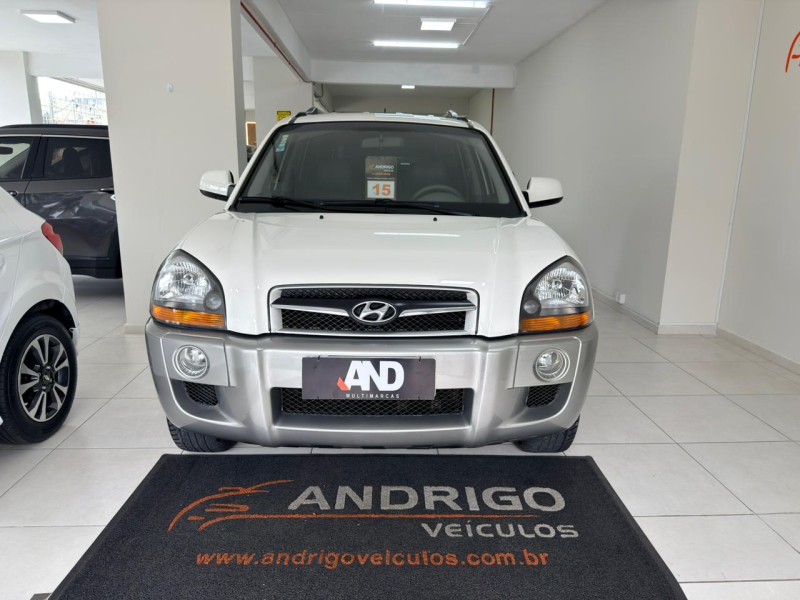 TUCSON 2.0 MPFI GLS BASE 16V 143CV 2WD GASOLINA 4P AUTOMÁTICO - 2015 - CAXIAS DO SUL