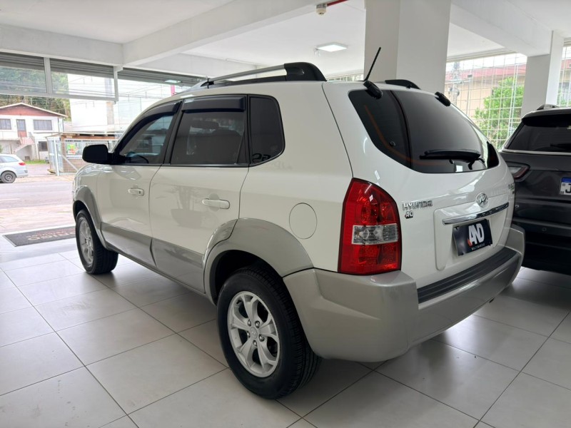 TUCSON 2.0 MPFI GLS BASE 16V 143CV 2WD GASOLINA 4P AUTOMÁTICO - 2015 - CAXIAS DO SUL