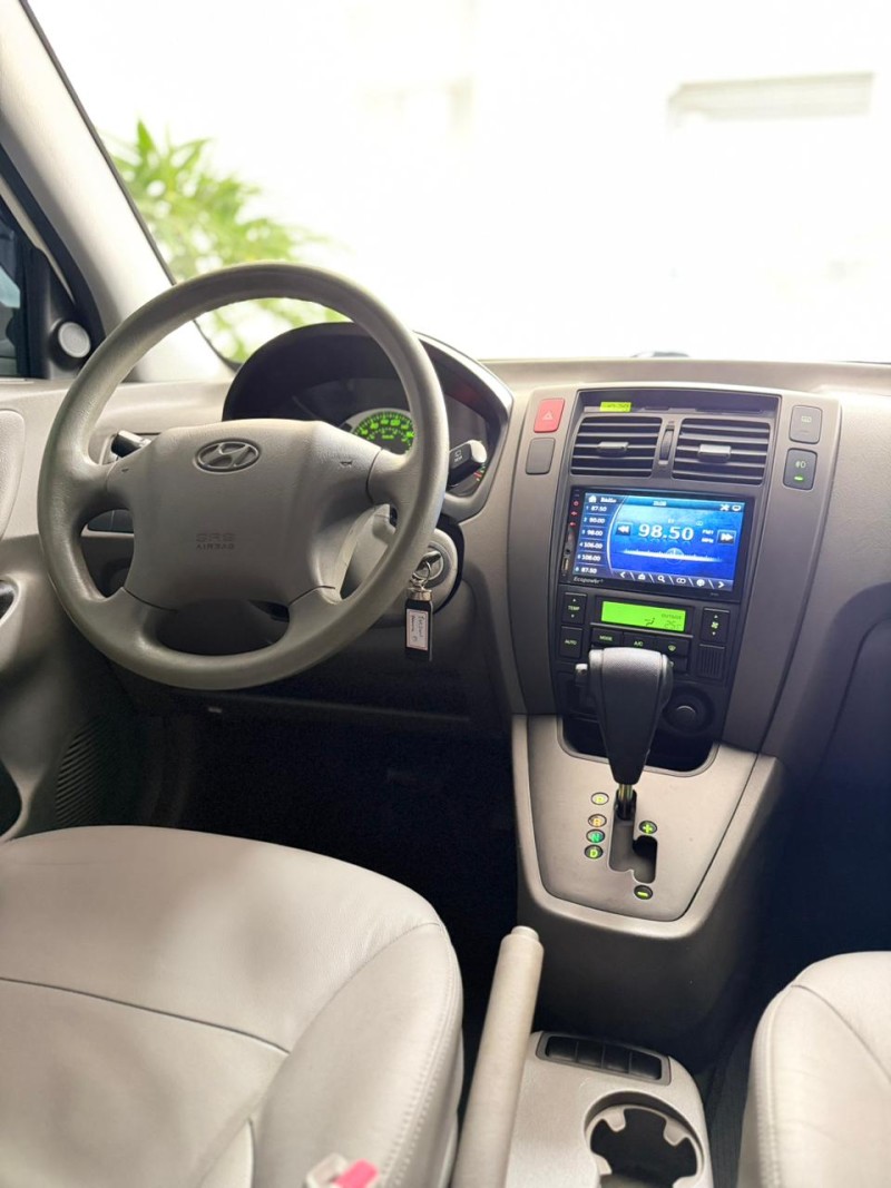 TUCSON 2.0 MPFI GLS BASE 16V 143CV 2WD GASOLINA 4P AUTOMÁTICO - 2015 - CAXIAS DO SUL