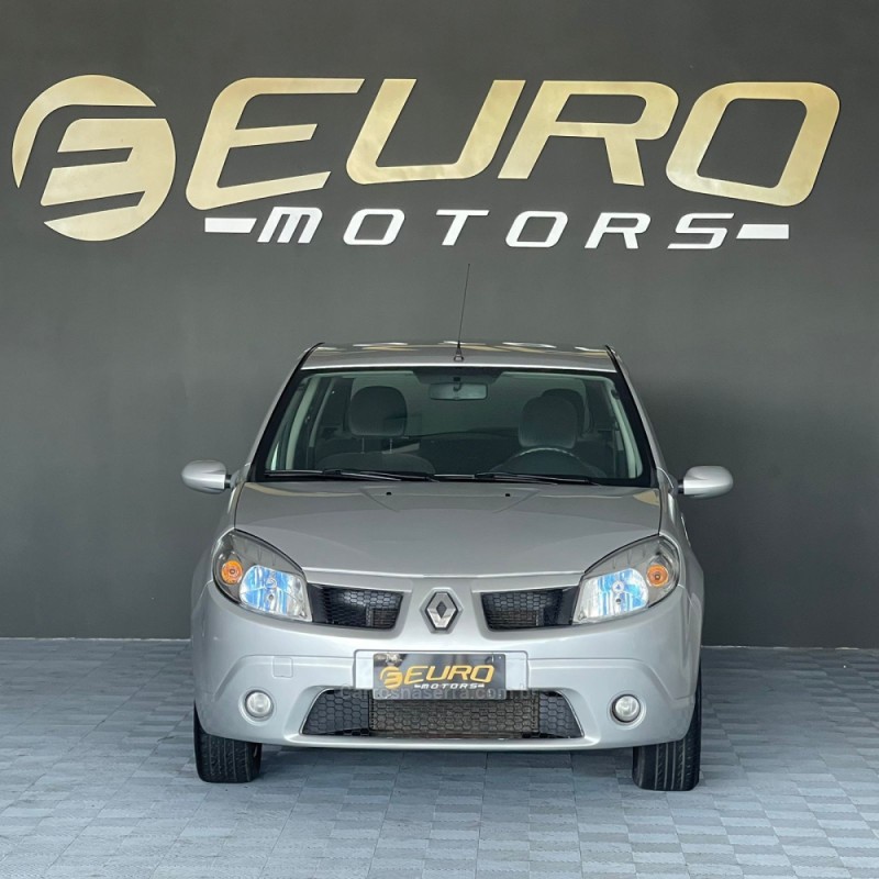 SANDERO 1.6 PRIVILÉGE 8V FLEX 4P MANUAL - 2009 - PORTãO
