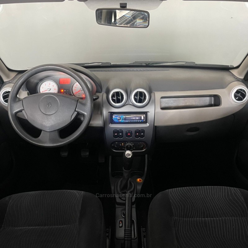 SANDERO 1.6 PRIVILÉGE 8V FLEX 4P MANUAL - 2009 - PORTãO