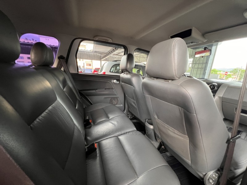 ECOSPORT 2.0 XLT 16V FLEX 4P MANUAL - 2004 - BOM PRINCíPIO