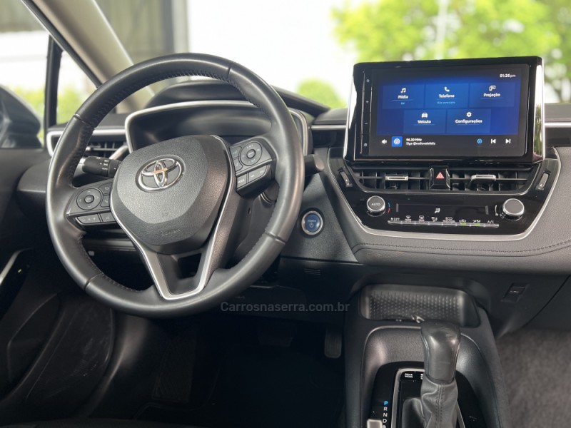 COROLLA 1.8 ALTIS 16V HÍBRIDO 4P AUTOMÁTICO - 2024 - BOM PRINCíPIO