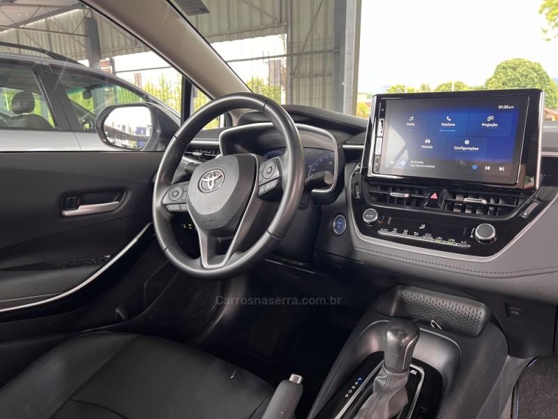 COROLLA 1.8 ALTIS 16V HÍBRIDO 4P AUTOMÁTICO - 2024 - BOM PRINCíPIO