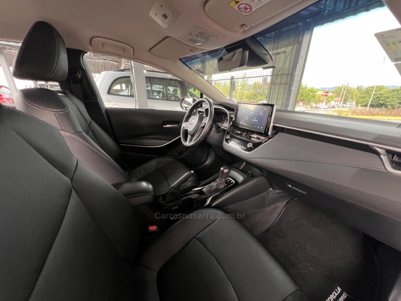 COROLLA 1.8 ALTIS 16V HÍBRIDO 4P AUTOMÁTICO - 2024 - BOM PRINCíPIO