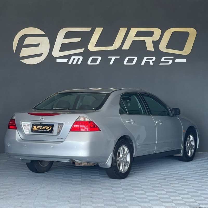 ACCORD 2.0 LX 16V GASOLINA 4P AUTOMÁTICO - 2007 - PORTãO