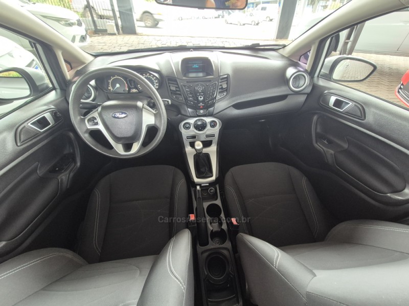 FIESTA 1.6 SEL SEDAN 16V FLEX 4P MANUAL  - 2016 - CAXIAS DO SUL