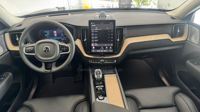 XC60 2.0 T8 ULTRA DARK AWD HÍBRIDO 4P AUTOMÁTICO - 2026 - SALVADOR DO SUL