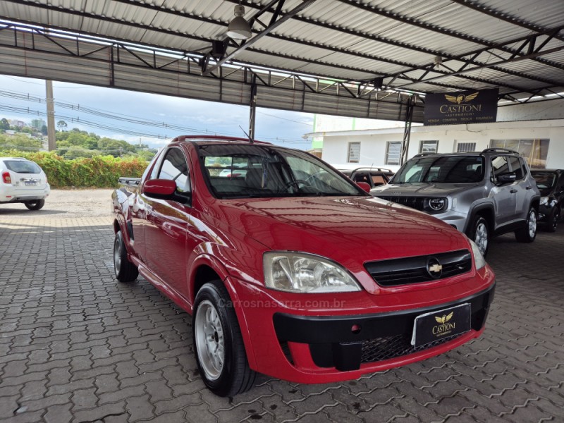 MONTANA 1.8 MPFI SPORT CS 8V FLEX 2P MANUAL - 2004 - CAXIAS DO SUL