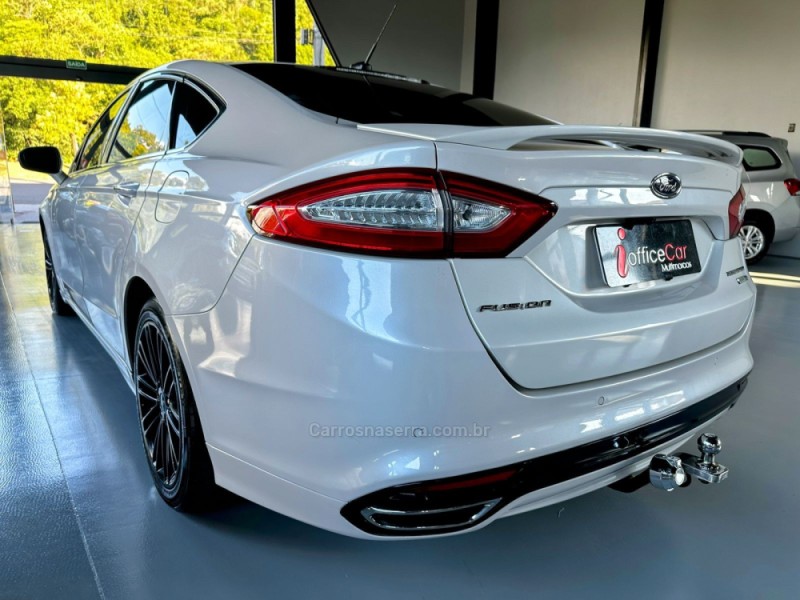 FUSION 2.0 TITANIUM GTDI ECOBOOST AWD AUTOMÁTICO - 2016 - TRêS COROAS